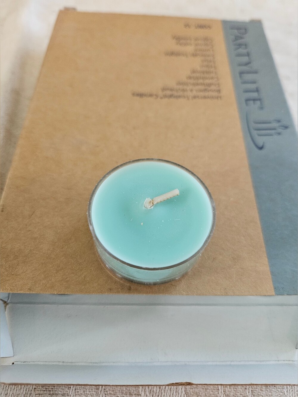 PartyLite Tropical Waters Tea Light Candles 12 Tealights